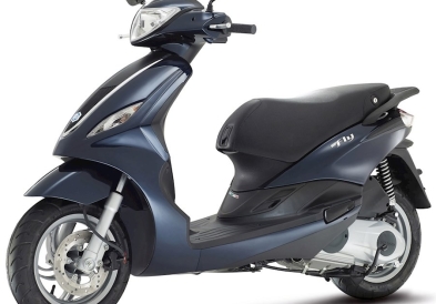 Đại Lý Bán Bình Ắc Quy Xe Piaggio Fly Tại TPHCM